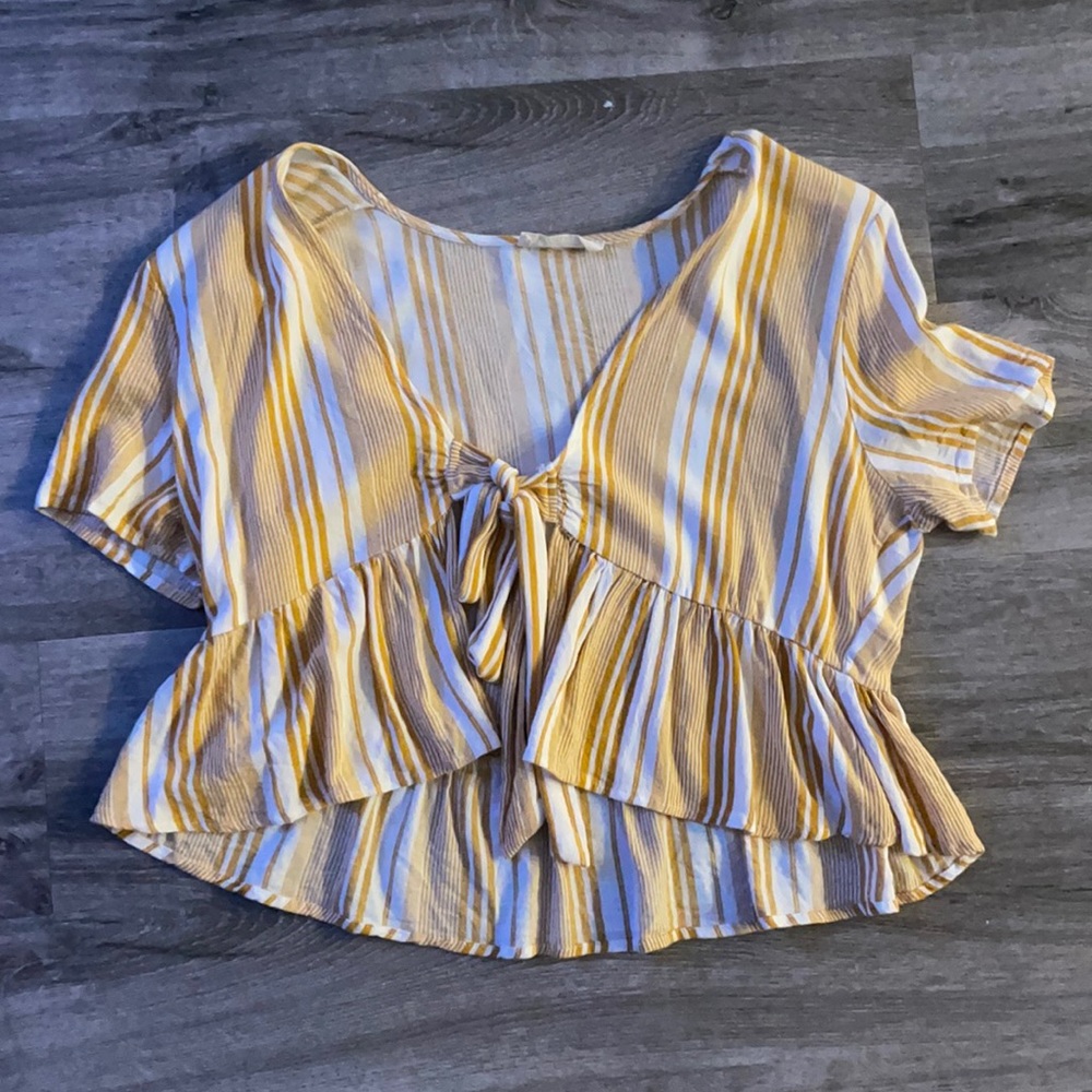 Pacsun Flowy Tie Top